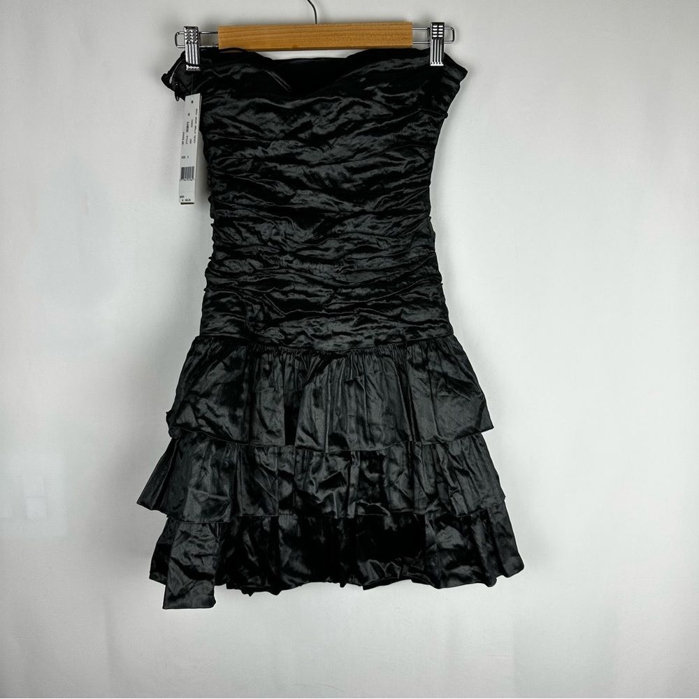 NWT Nicole Miller strapless mini dress size 6